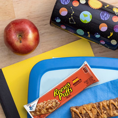 REESE’S Puffs Cereal Treat Bars, Peanut Butter and Cocoa, Value Pack, 16 Count