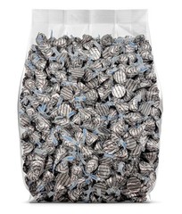 Hershey’s Kisses Hugs Milk Chocolate Hugged by White Crème Bulk Candy (5 Pounds)