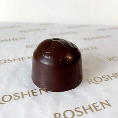 Roshen Candy Cherry in Dark Chocolate Cherries Liqueur Gift Box Ukraine 155g