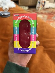 Needoh Gummy Bear PINK BRAND NEW sealed, never opened Schylling Rare
