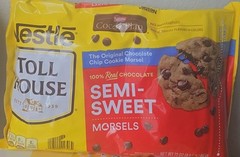 Nestle Semi-sweet Morsels 100% Real Chocolate 72oz Per Pack