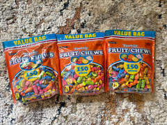 Lot 3 Tootsie Roll Fruit Chews Candy Treats Sweets Bulk 37 oz/150 ct – 450 total