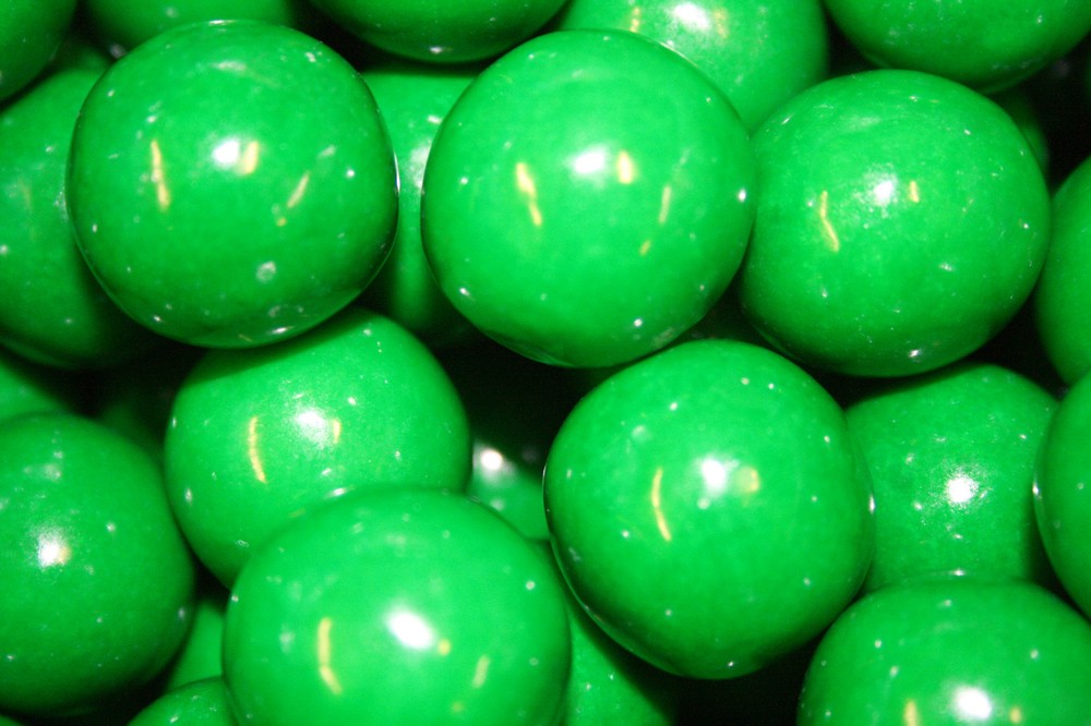 GUMBALLS GREEN 25mm or 1 inch (114 count), 2LBS
