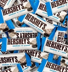 HERSHEY’S COOKIES ‘N’ CREME Bars, Snack Size Candy, Bulk Pack 2 Pounds free ship