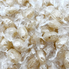Ginger Mints – 2 Pound Bulk Pack (About 180 Count) – Hard Candy – Soothing Drops