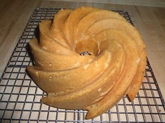 DELICIOUS HOMEMADE SPICED APPLE BUNDT CAKE (10″)