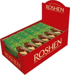 Ukrainian Milk Chocolate Bars With Peanut Sweets Candy by Roshen Corp. 38gx30pcs