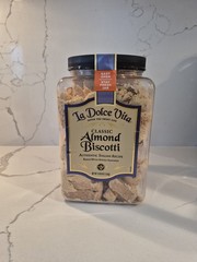 La Dolce Vita Classic Italian Biscotti Tub 40 Oz 65 Count Almond Anise Cookies