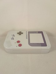 Nintendo Game Boy Grape Flavored D-Pad Candy In Tin- BRAND NEW – Rare
