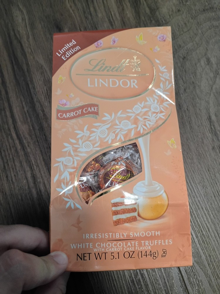 Lindt Lindor 5.1oz CARROT CAKE White Chocolate Truffle Limited Edition BB 8/2026