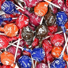 Classic Roll Pops with Chocolate Center, Bulk Bag (22 Count) – Assorted Fruit…