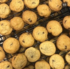 Homemade CHOCOLATE CHIP Cookies Made to Order from Scratch (30 Cookies)