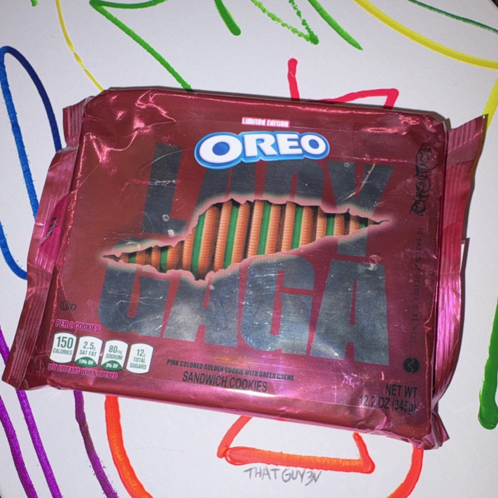 Oreo Lady Gaga Limited Edition Sandwich Cookies 12.2 oz (345g)