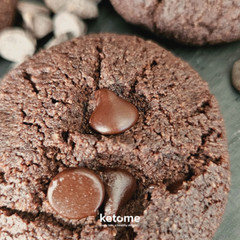 KETO CHOCOLATE Homemade Cookies – Low-Carb, Sugar-Free & Gluten-Free