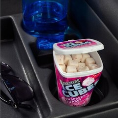 ICE BREAKERS Ice Cubes Raspberry Sugar Free Chewing Gum 40 Pieces ( Pack of 1)