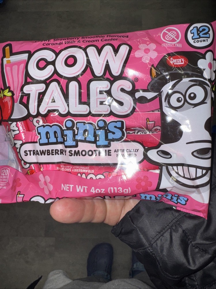 Cow Tales Minis Strawberry Smoothie Chewy Candy 4 Oz Bag Individually Wrapped