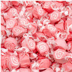 Taffy Town Cinnamon Salt Water Taffy 1 lb Free Ice Pack Included
