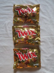 (3) Bags Of Twix Fun Size Candy Bars 10.83 Oz YUMMY!