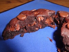 COPYCAT CRUMBL HOMEMADE CHOCOLATE CHIP DARK DREAM COOKIES WITH CHOICES