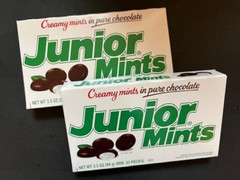 2 Boxes- JUNIOR MINTS In Pure Chocolate Candy Theater Box 3.5 oz FREE SHIP