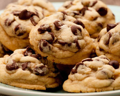 Midnight Snack Pack 🍪🍫 | Gooey Brownies & Chewy Chocolate Chip Cookies