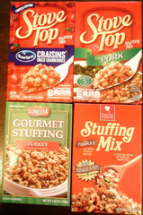 LOT OF 4 Stuffing Mix (Turkey x 2, Pork x 1, Ocean Spray Craisins x 1) *PLS READ
