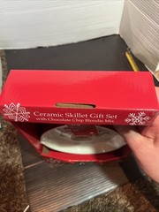 Ceramic Skillet Gift with Chocolate Chip Blondie Mix New In Box