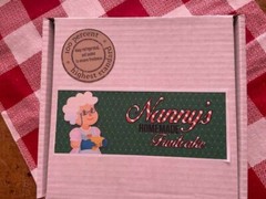 Nanny’s Homemade Fruit Cake 3 LBS ROUND NO ARTIFICIAL FLAVORS EXTRA NUTS FRUITS