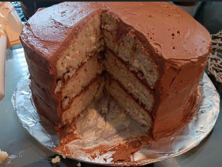 Nana’s Big Butter CHOCOLATE CAKE