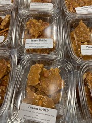Holiday Farms Peanut or Pecan Brittle