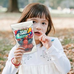 Freeze Dried Candy Berry Space Balls Red Black Berry Gummies Crunch Treats 2 oz