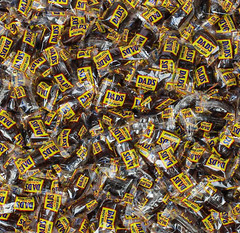 DAD’S Root Beer Barrels Individually Wrapped Old Fashioned Hard Candy (2 Pounds)