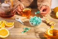 CHIPS Eucalyptus Menthol Italian Throat Pastilles Sweetened with Stevia, Soot…