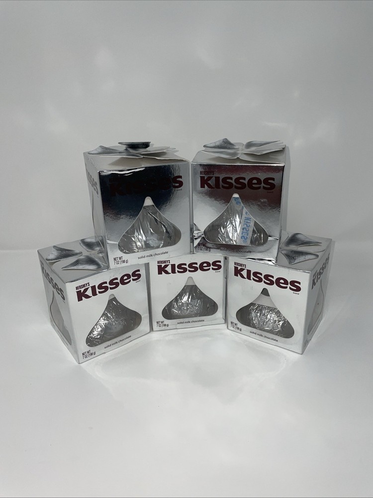 (5 PACK) HERSHEY’S KISSES Solid Milk Chocolate Candy Gift Box, 7 oz