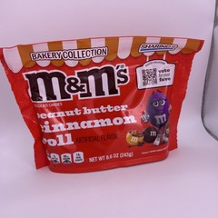 Limited Edition Peanut Butter CINNAMON ROLL M&M’s Bakery Collection Sharing Size