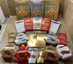 LOT OF 20 Ghirardelli Chocolate Squares, Cookies, Hot Cocoa Gift Bundle