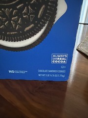 Nabisco Oreo Chocolate Sandwich Cookies 3LB Box With 12 Stay Fresh Packs