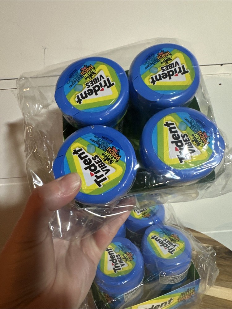 Trident Vibes SOUR PATCH KIDS Blue Raspberry Sugar Free Chewing Gum X8