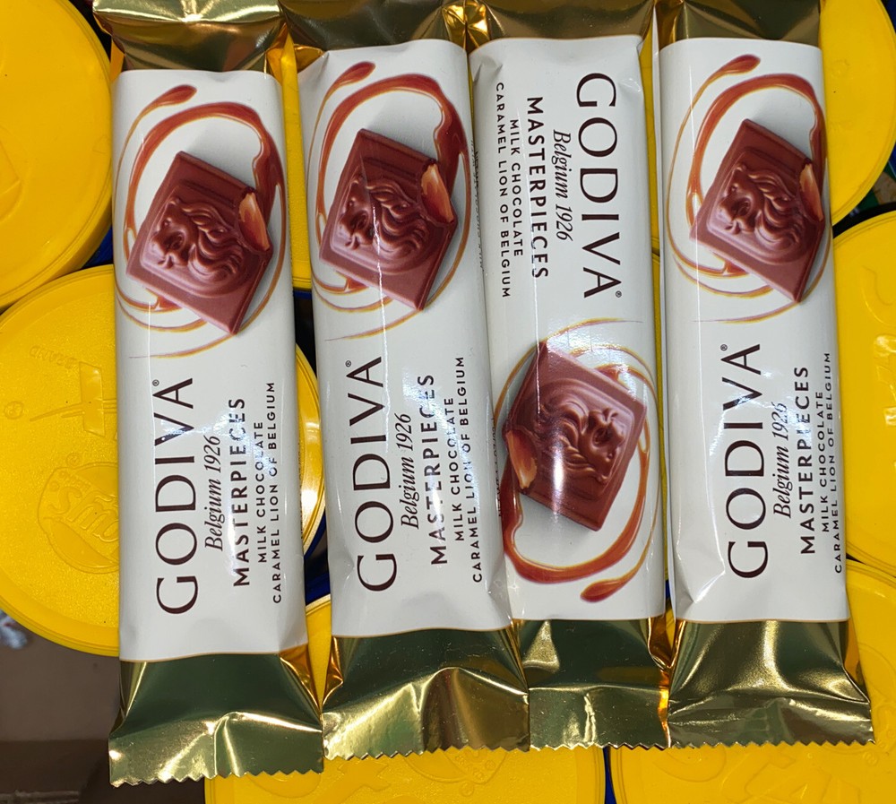 Godiva Masterpieces Milk Chocolate Caramel Lion Of Belgium Candy Bar Lot Of 4