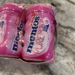 Mentos Pure Fresh Bubble Fresh Sugar-Free Gum 50 Pieces Each 6 Pack 300 Total