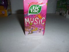 EUROPEAN TIC TACS ASSORTMENT OF STRAWBERRY & PASSION FRUIT THEME MUSIC