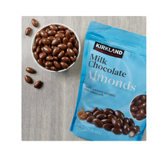 Kirkland Signature Milk Chocolate Covered Almonds, 48 oz