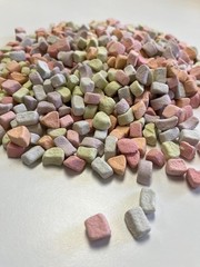 Assorted Mini Marshmallows in Jar, 2.5 Lbs, Perfect for Hot Chocolate Toppings