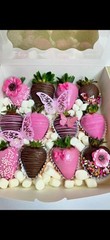 Chocolate Covered Strawberries 12 Count Gift Box – Valentine’s Day