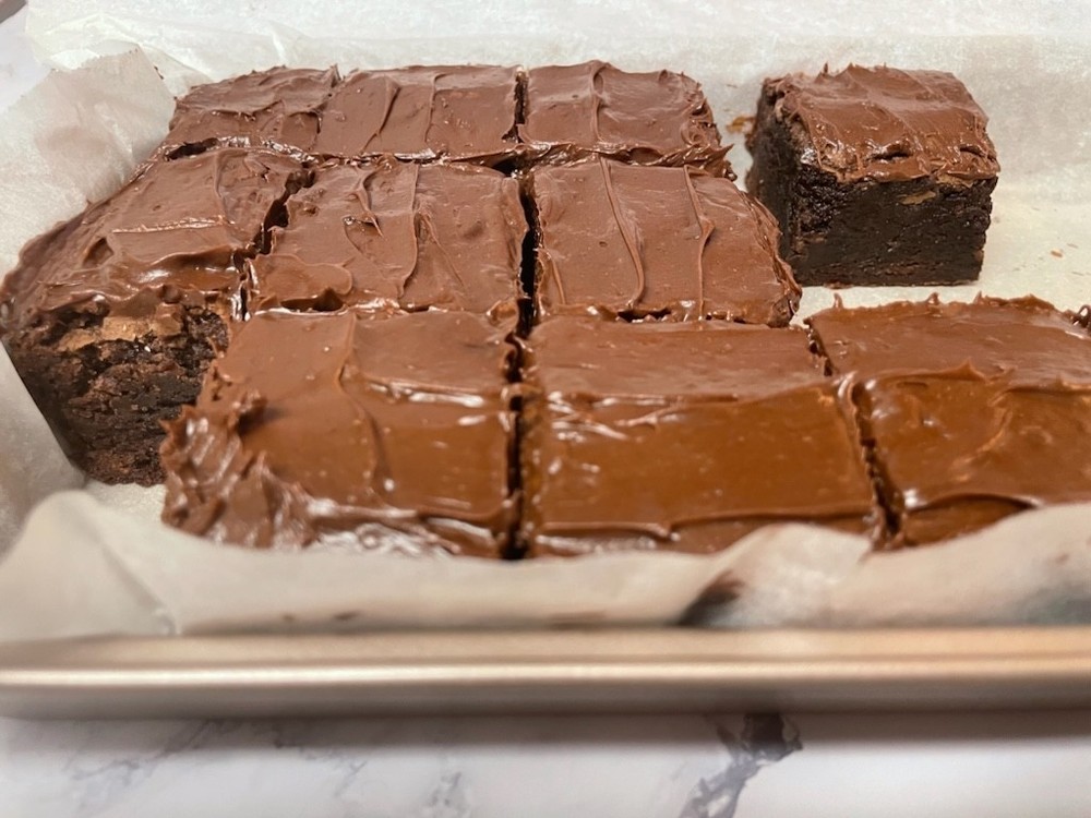🍫 Made Fresh To Order Homemade Brownies (Choose Flavor) 9Ct