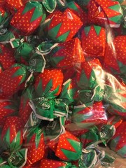 Strawberry Filled Bon Bons – 1-Pound Bag – Approx. 85 Count – Hard Candy