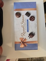 Russell Stover Caramels & Nuts Milk & Dark Chocolate Assortment Box 16 Pieces