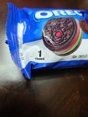 Sealed Error Double Packed Winter Reindeer Limited Edition Oreo 32 Grams