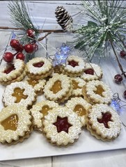 European Style Linzer Cookies Fresh Flavorful Handmade Classic 1 Lb Bag