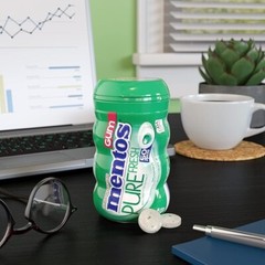 Mentos Pure Fresh Sugar-Free Chewing Gum with Xylitol, Spearmint, 50 Piece